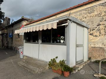 Licenza e stallo fiorista