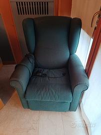Poltrona relax elettrica con telecomando