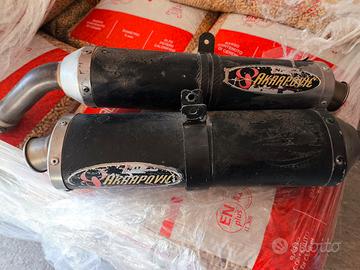 Coppia Terminali Akrapovic per Yamaha r1 2005