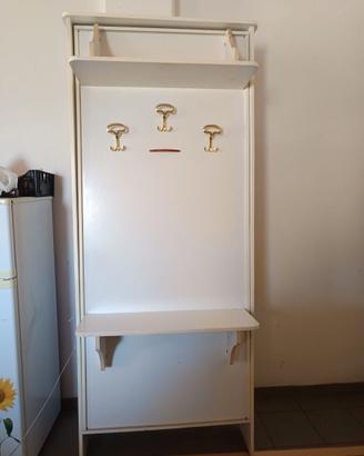 LETTO A RIBALTA O SCOMPARSA