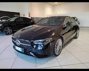 Mercedes CLA Coupe - C118 2023 - CLA Coupe 200 d A