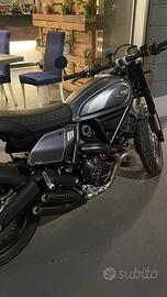 Ducati scrambler nightshift
