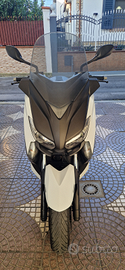 Scooter Yamaha X_MAX 400 (ABS)