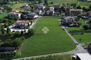 TER. RESIDENZIALE A FORESTO SPARSO