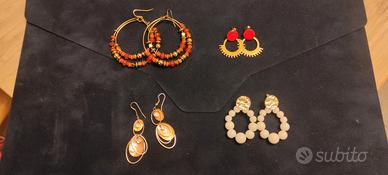 Lotto di 4 paia di orecchini