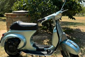 Vespa 50 special