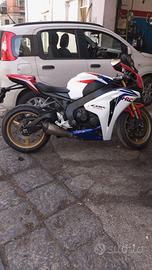 CBR 1000 anno 2008