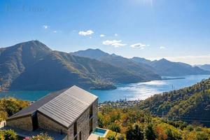 Villa di 125 m² con 4 locali a Gravedona ed Uniti
