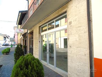 NEGOZIO A BAGNOLO MELLA