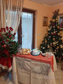 albero di natale "nuovo" completo di luci e addob