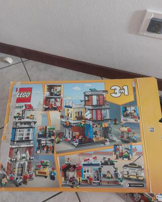 Lego creator 31097  negozio degli animali & Cafe'
