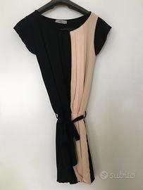 Vestito simmetrico rosa nero