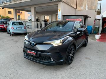 Toyota C-HR 1.8 Hybrid E-CVT Lounge