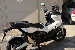 Honda xadv