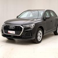 Audi Audi Q3 Business 45 TFSI e 180(245) kW(CV)