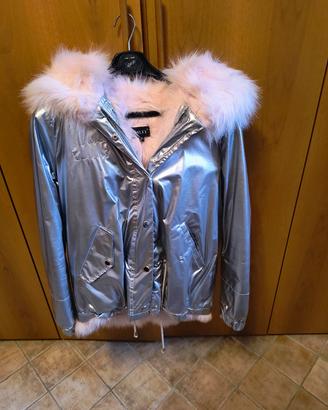 Giacca con pelliccia sintetica interna