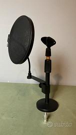 Supporto microfono podcast con antipop