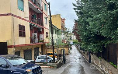 Magazzino a Napoli Via TERRACINA 1 locali