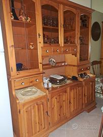 credenza in massello chiaro