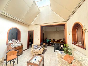 Casa singola mq.200 con grande garage