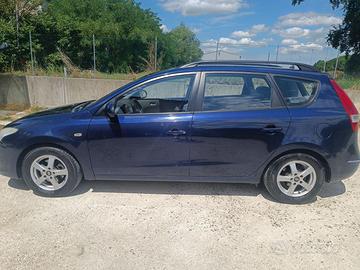 Hyundai i30 CW 1.6 CRDI