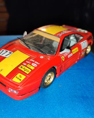 Modellino vintage Ferrari 348tb 1/24 Bburago