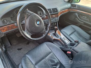 BMW E39 530i berlina ASI 2002