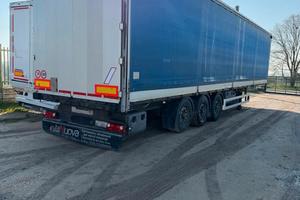 SEMIRIMORCHIO CENTINATO CON SPONDE