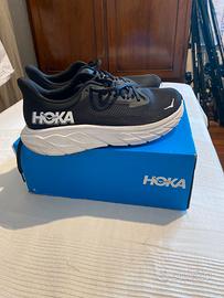 Hoka Arahi 7  tg. EU 42  2/3 nero/bianco vedi foto