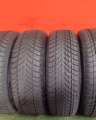 205 60 16 Gomme Invernali 99% GoodYear 205/60R16