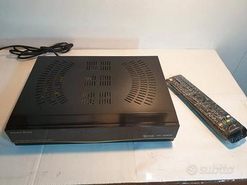 DECODER SATELLITARE GOLDEN MEDIA 9880 COMBO HD