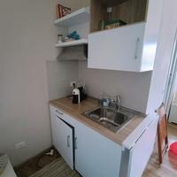 Angolo cucina con tavolino a ribalta 