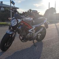 Suzuki SFV Gladius 650