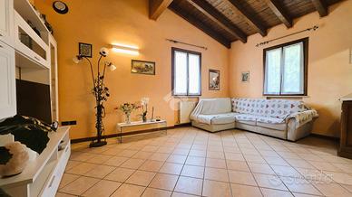 3 LOCALI A BAGNOLO SAN VITO