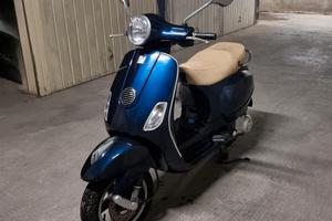 Vespa 125 i.e. LX