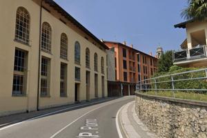 Immobile in asta di 540 m² con 1 locale e box auto