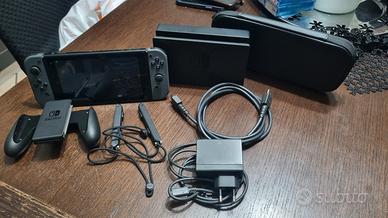 Console Nintendo Switch Nera Completa 