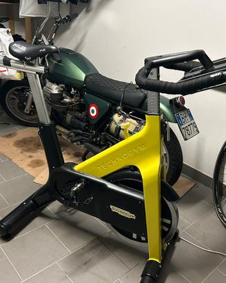 Bike Spinning Technogym