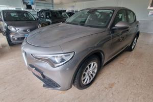 Alfa Romeo Stelvio 2021