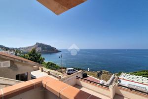 2 LOCALI A CASTELSARDO