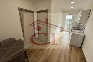 Bilocale arredato con posto auto cod. 004