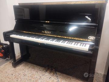 Pianoforte Yamaha U1 A trasporto incluso