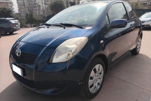 TOYOTA YARIS 1.0 SOL CLIMA RADIO