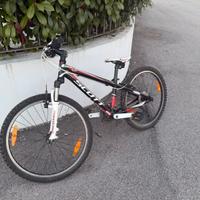 Mountain bike scott