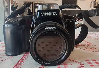 MACCHINA FOTOGRAFICA MINOLTA DYNAX 500 I