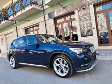Bmw X1 sDrive18d X Line 143CV PERFETTA