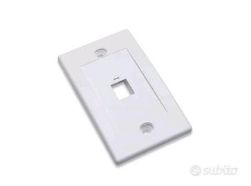 Intellinet placca porta frutti1 posto mod. 503.