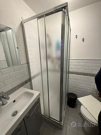 Mobile bagno con lavello/miscelatore/box