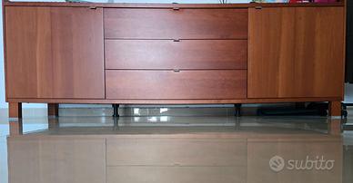 Madia Calligaris