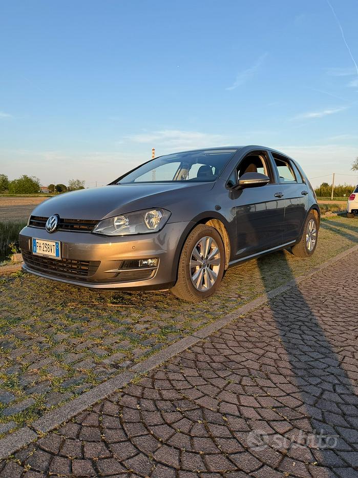 VOLKSWAGEN Golf 7ª serie